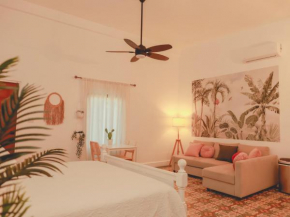Maison Rouge -Room 1